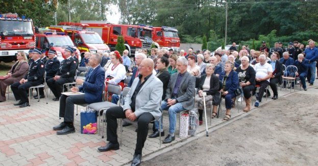3 października w Nowołoskońcu obchodzono 280-lecie miejscowości i 80-lecie miejscowej Ochotniczej Straży Pożarnej. W jubileuszu uczestniczyli mieszkańcy, druhny i druhowie oraz zaproszeni goście.